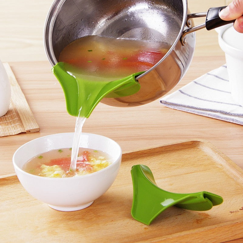Lurrix Silicone Soup Funnel – Anti-Spill Kitchen Pouring Gadget