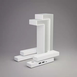 Creative Wireless Charging Suspension Table Lamp – Balance Lamp